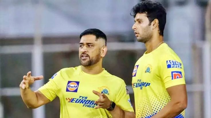Shivam dube height in feet