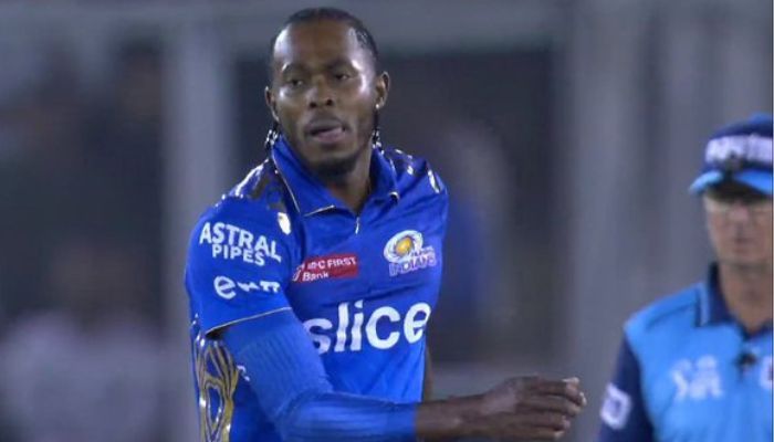 Jofra archer height in feet