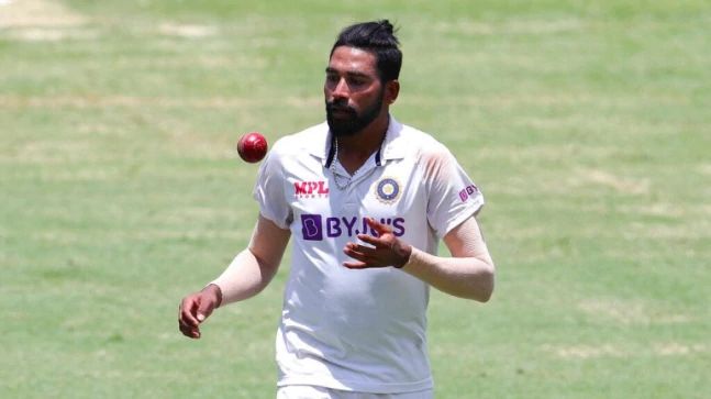 Mohammed siraj height in feet